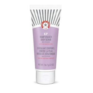 First Aid Beauty KP - Exfoliante corporal, borra protuberancias, para queratosis pilaris con 10 % AHA, 2 onzas