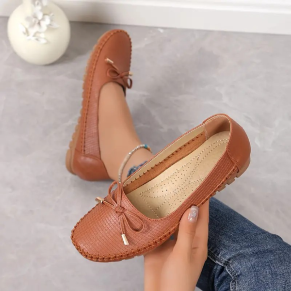 Zapatos planos de mujer con decoración de lazo de color liso, mocasines sin cordones, zapatos de moda cómodos y ligeros para uso casual. - Image 2