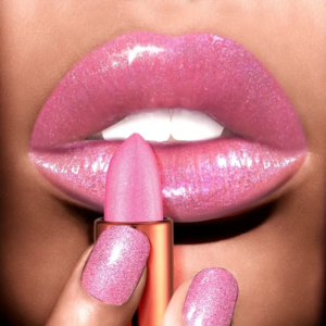 Gel labial con brillo de tono rosa: Hidratante, duradero y apto para todo tipo de piel.